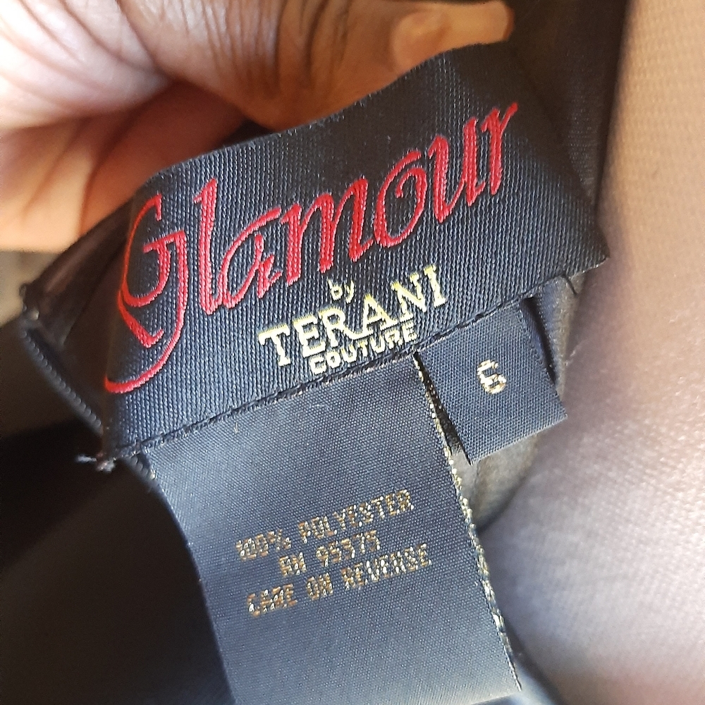 Glamour by Terani strapless formal mini dress - Picture 4 of 7